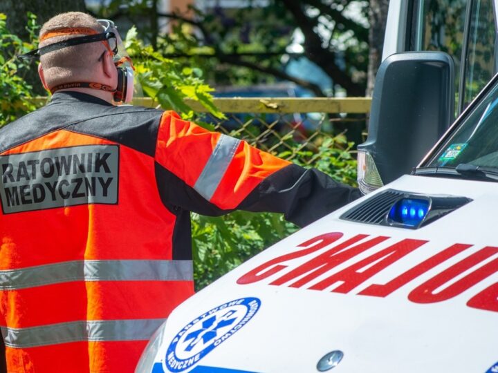 Leier przekazuje czwartą karetkę sanitarną do Szpitala Miejskiego w Elblągu