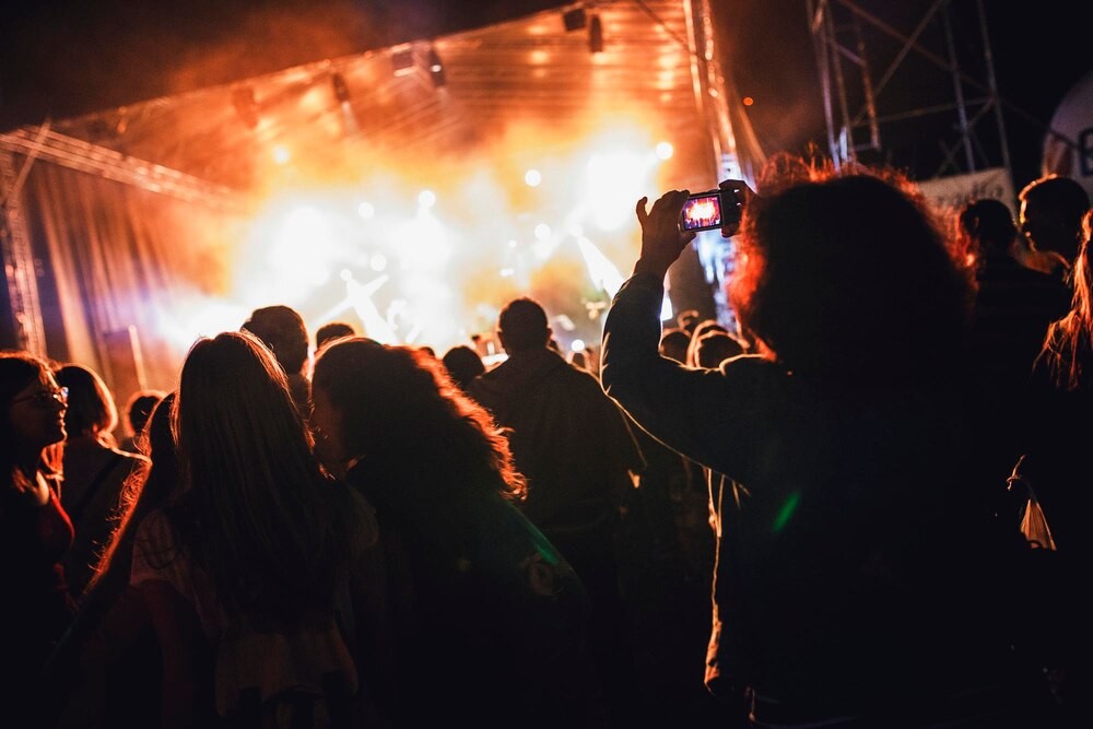 Festiwal Ogrody POLITYKI 2025 w Elblągu – Kultura, Muzyka i Debaty na Starym Mieście