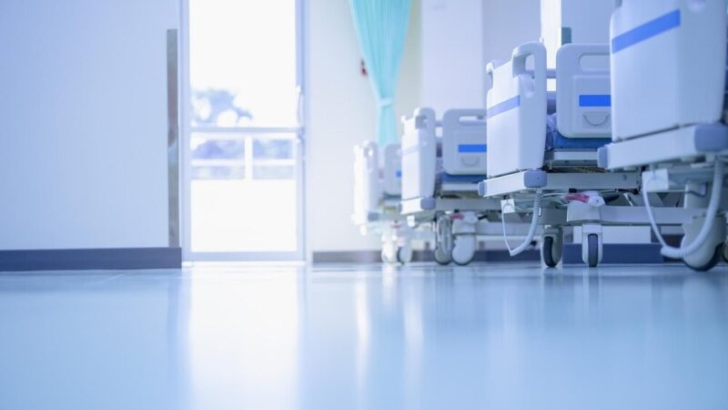 Tragedie na elbląskim SOR: Rodziny pacjentów domagają się odpowiedzi po śmierci bliskich