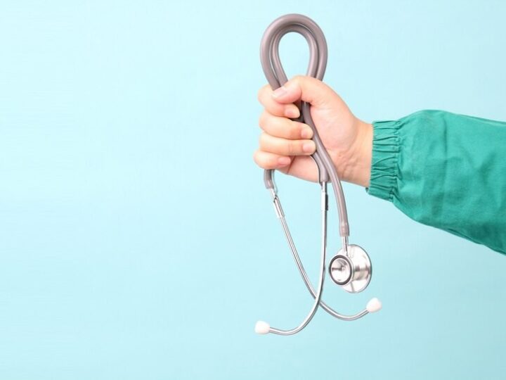 Reaguj na przemoc: Lekarze, Wasza czujność może uratować życie!