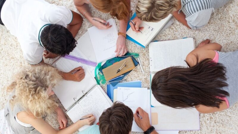 Młodzież z Zespołu Szkół w akcji: Ortograficzne wyzwanie na ogólnopolskiej scenie!