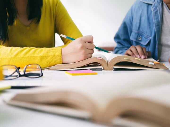 Wirtualna strzelnica w Młynarach: innowacyjna edukacja w bezpiecznym środowisku!