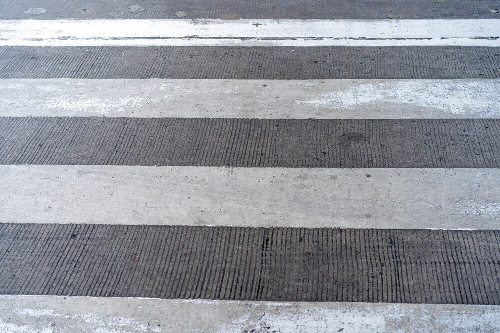 Czteroletni chłopiec sam na ulicy: dramatyczna interwencja świadka