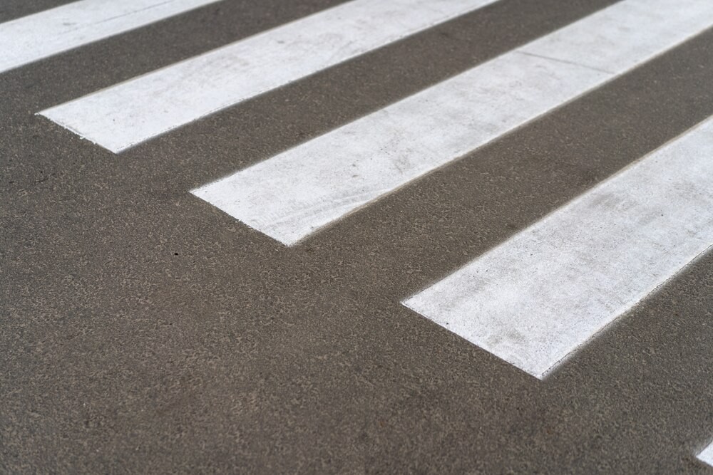 Kotek uratowany z silnika – kierowcy, sprawdzajcie swoje auta!