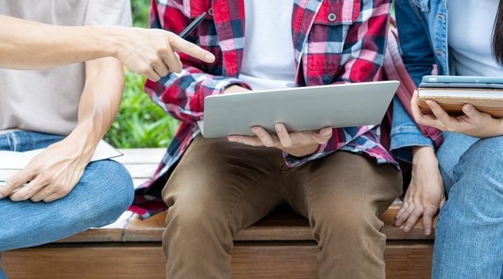 Uczennice Zespołu Szkół wyróżnione stypendiami Prezesa Rady Ministrów