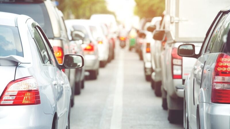 Elbląg w świątecznym nastroju: Jarmark Bożonarodzeniowy i zmiany w ruchu!