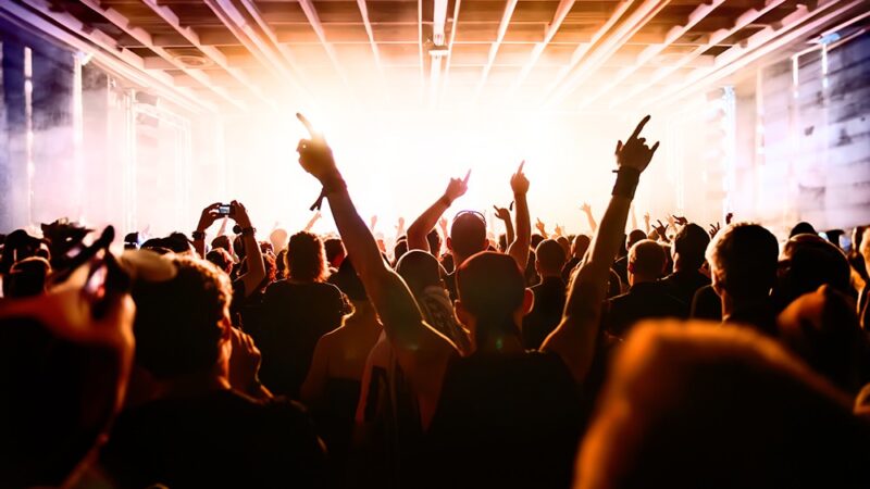 Muzyczna podróż przez przeboje Grechuty i Pawluśkiewicza w Elblągu!