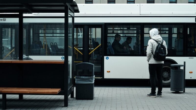 Świąteczne zmiany w rozkładzie komunikacji miejskiej na Boże Narodzenie i Nowy Rok 2026