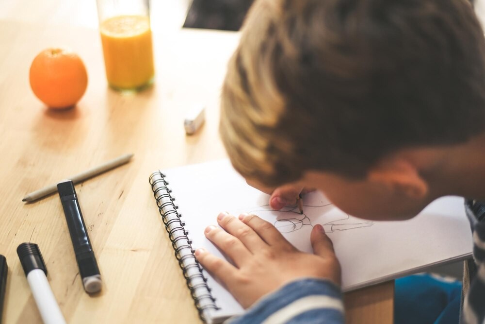 Kreatywne Ferie Zimowe w Bibliotece Elbląskiej: Odkryj Pasję przez Sztukę!