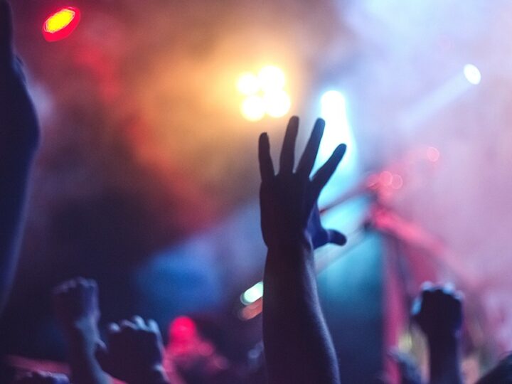 Świąteczne kolędowanie z zespołem Skała w Powiecie Elbląskim