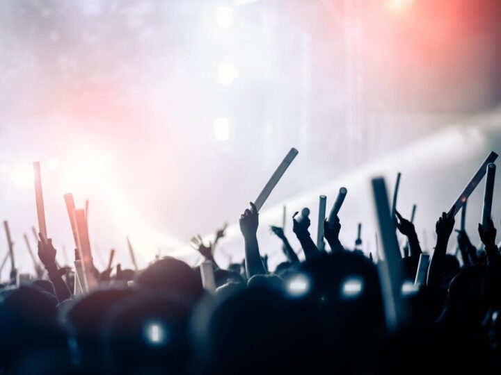 POP Symphony – Muzyczna Podróż przez Legendy”