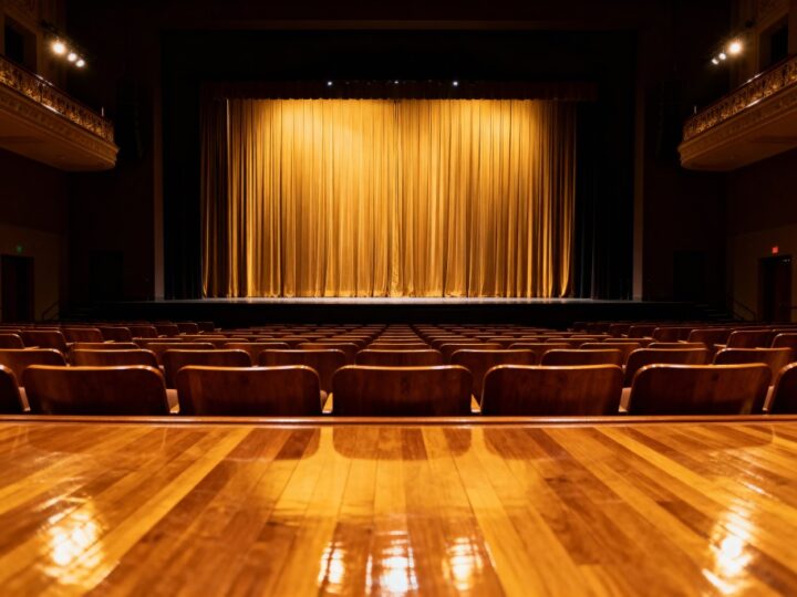 Miłość na scenie: Muzyczny spektakl o zawirowaniach relacji