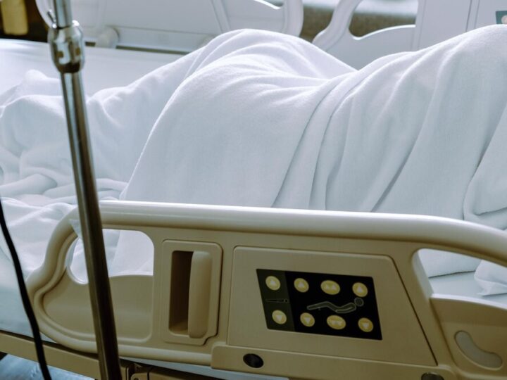 Alarm w zdrowiu: Samorządy wzywają do ratowania szpitali powiatowych!