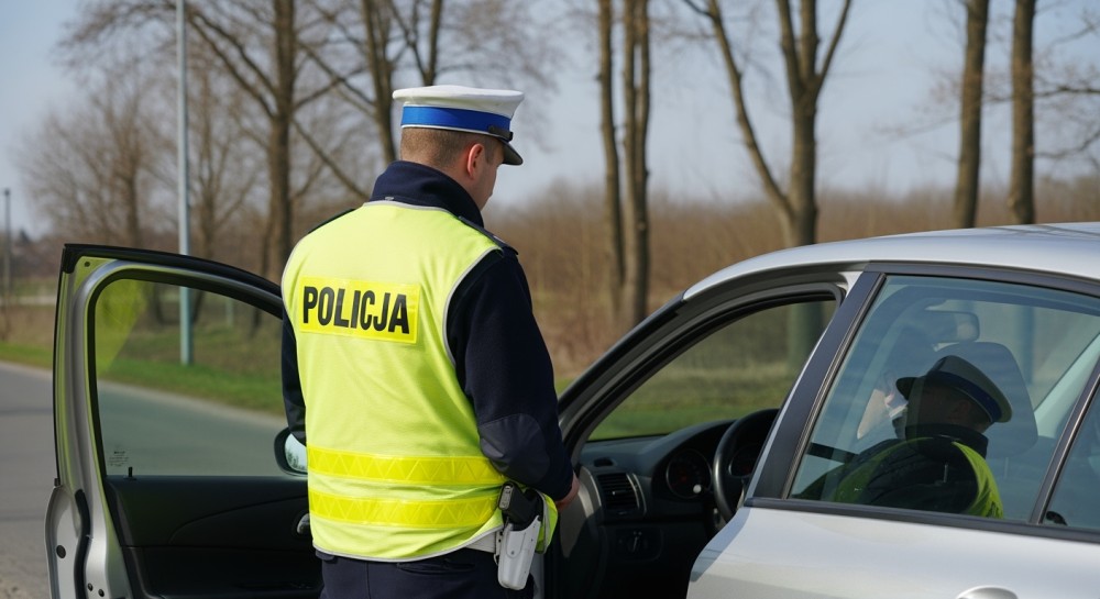 26-latek aresztowany za jazdę po narkotykach i złamanie sądowego zakazu prowadzenia pojazdów