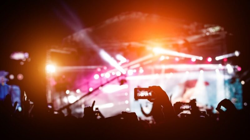 Wyraź swoje emocje na Festiwalu Sztuki Słowa „…czy to jest kochanie?”!