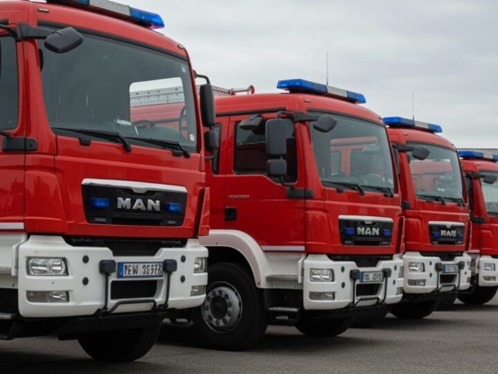 Elbląg świętuje Dzień Służby Cywilnej w straży pożarnej