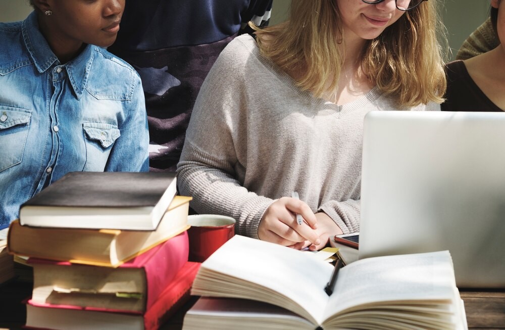 Nowe godziny otwarcia biblioteki w Pasłęku – co trzeba wiedzieć?