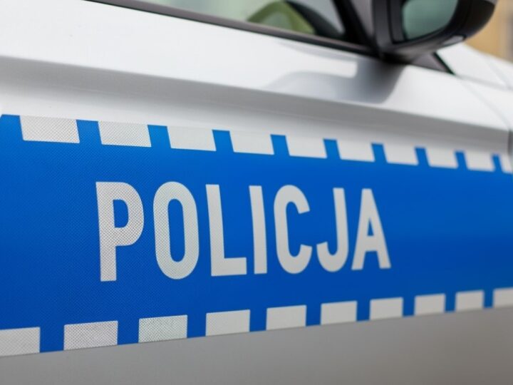 Elbląg: Policja rozbija oszustów „na legendę” – 22-latek w areszcie, 19-latek pod dozorem
