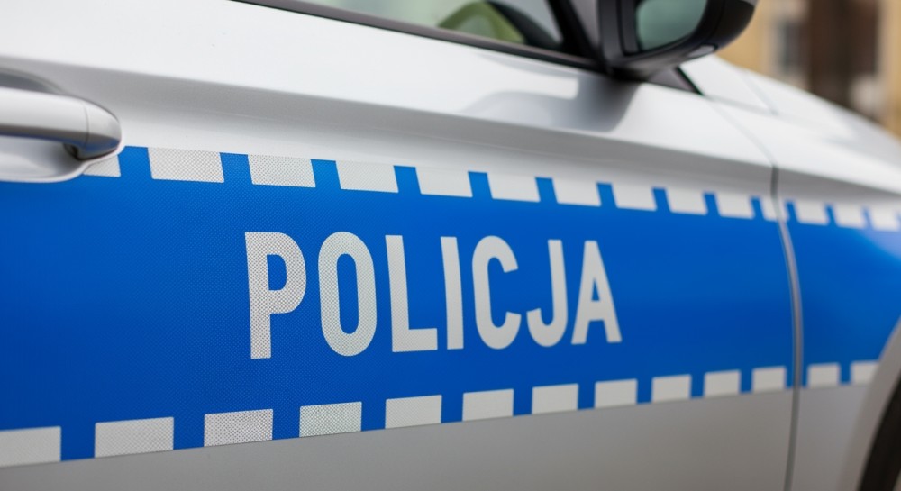Elbląg: Policja rozbija oszustów „na legendę” – 22-latek w areszcie, 19-latek pod dozorem