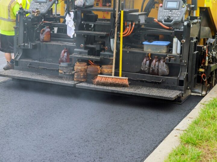 Elbląg 2026: Inwestycje w bezpieczeństwo, sport i drogi na rzecz przyszłości powiatu