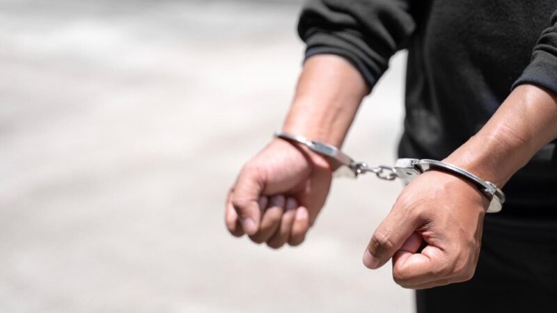 Kadeci ZSEiT odkrywają tajniki pracy policji w Pasłęku