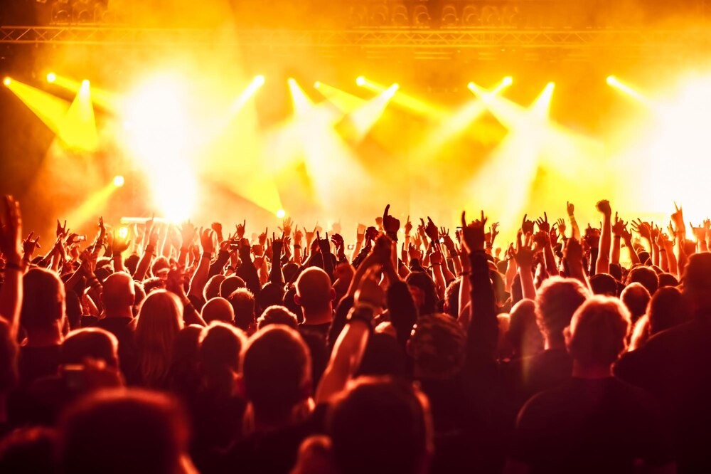 Glow Art Night – zanurz się w fluorescencyjnej sztuce!