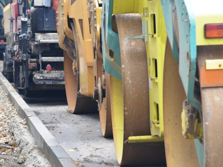 Pasłęk zyska nowe kruszywo na drogi gminne dzięki nowej umowie