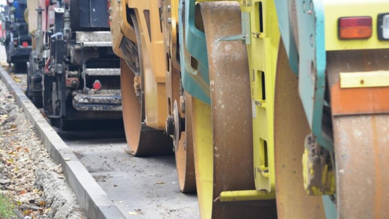 Pasłęk zyska nowe kruszywo na drogi gminne dzięki nowej umowie