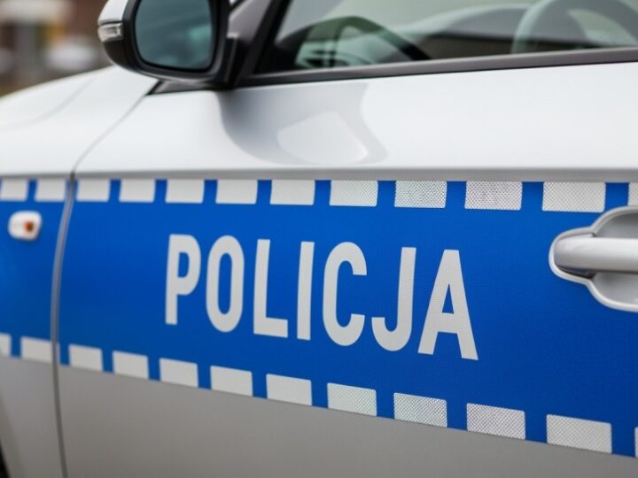 Świąteczne spotkanie policji w Elblągu: wyróżnienia i refleksje przed świętami