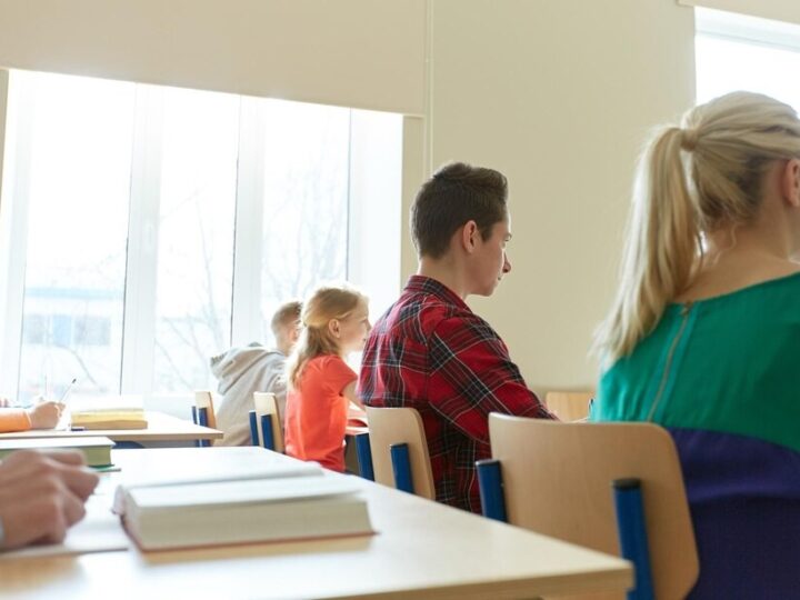 Kreatywne wakacje w bibliotece: trzeci tydzień pełen inspirujących warsztatów!