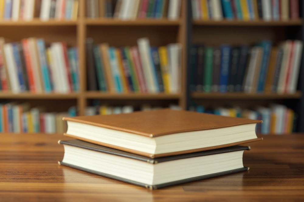 Magiczne lato w bibliotece: odkryj świat książek i kreatywności!