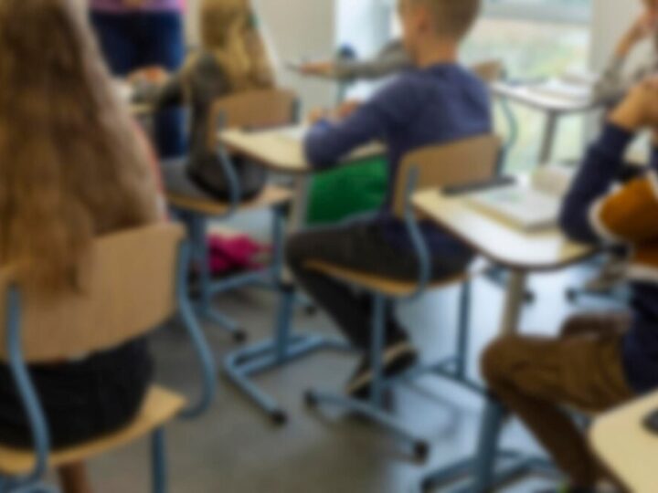 Uczniowie ZSEiT odkrywają nowoczesne technologie rolnicze w Studzieńcu